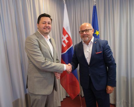 Memorandum medzi Najvyšším súdom Slovenskej republiky a Najvyšším správnym súdom Slovenskej republiky otvára priestor pre ich užšiu spoluprácu