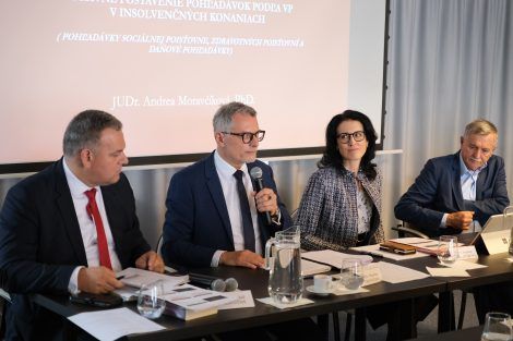 Odborné sympózium umožnilo výmenu skúseností z oblasti konkurzu a reštrukturalizácie medzi sudcami a odborníkmi z praxe