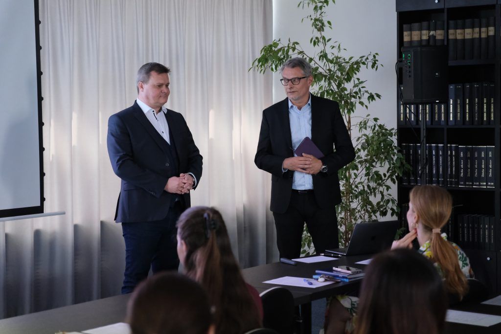 Lektor Roman Roth a podpredseda tunajšieho súdu Marián Trenčan
